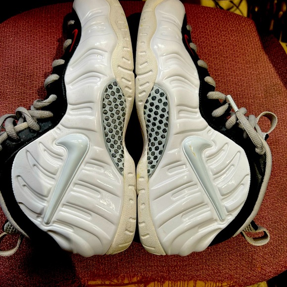 Nike Air Foamposite Pro - Picture 6 of 7